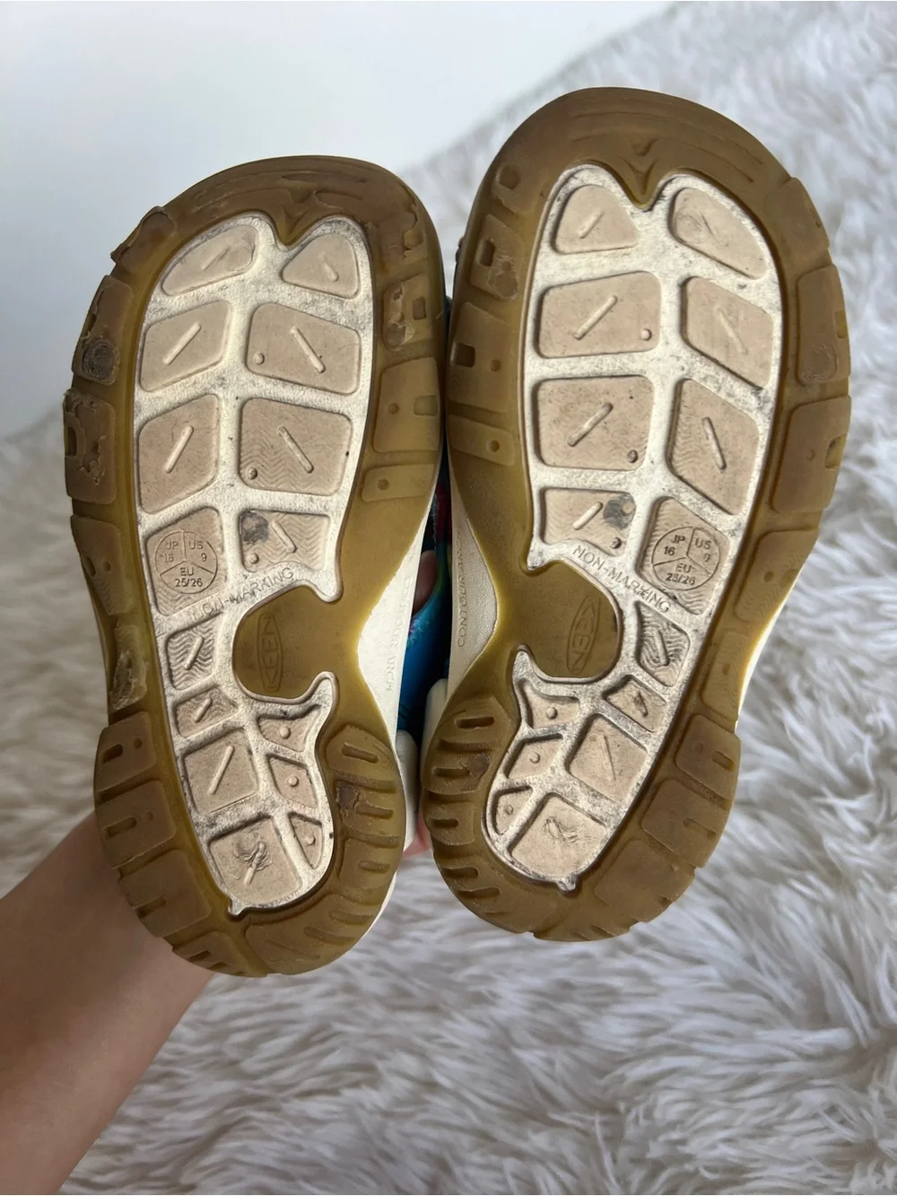 Keen both pairs